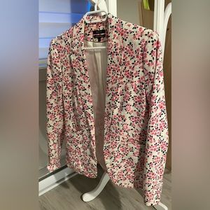 Floral RW&Co jacket size 6